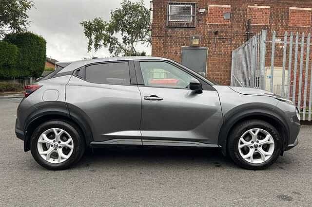 Nissan Juke 1.0 DIG-T 114 N-CONNECTA 5DR