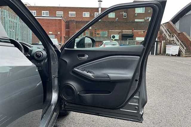 Nissan Juke 1.0 DIG-T 114 N-CONNECTA 5DR