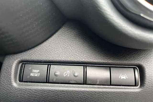 Nissan Juke 1.0 DIG-T 114 N-CONNECTA 5DR