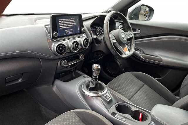 Nissan Juke 1.0 DIG-T 114 N-CONNECTA 5DR