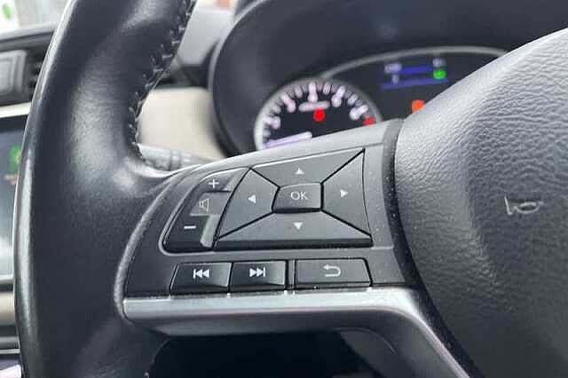 Nissan Micra 1.0 DIG-T 117 TEKNA 5DR