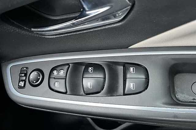 Nissan Micra 1.0 DIG-T 117 TEKNA 5DR