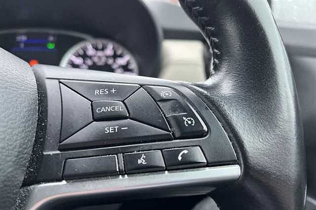 Nissan Micra 1.0 DIG-T 117 TEKNA 5DR