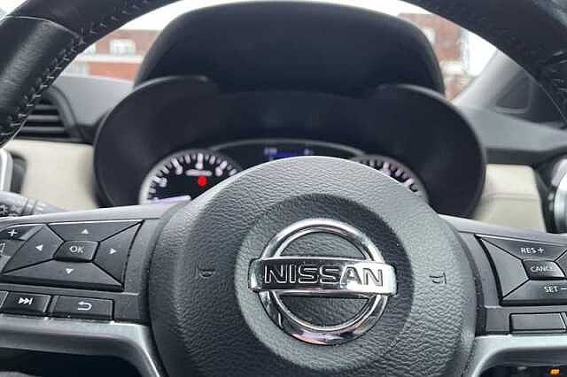 Nissan Micra 1.0 DIG-T 117 TEKNA 5DR