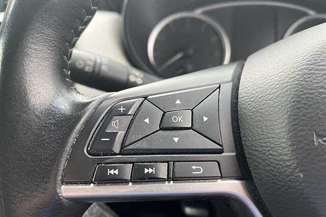 Nissan Micra 0.9 IG-T N-CONNECTA 5DR