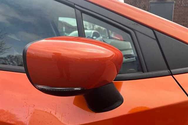 Nissan Micra 0.9 IG-T N-CONNECTA 5DR