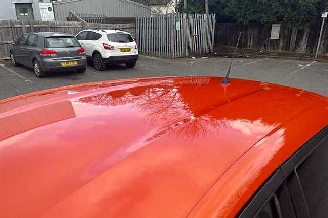 Nissan Micra 0.9 IG-T N-CONNECTA 5DR