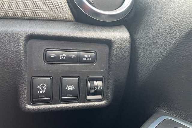 Nissan Micra 0.9 IG-T N-CONNECTA 5DR