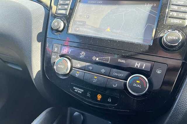 Nissan Qashqai 1.5 DCI N-CONNECTA 5DR