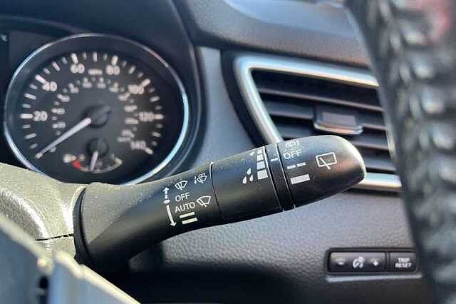 Nissan Qashqai 1.5 DCI N-CONNECTA 5DR