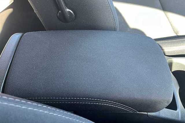 Nissan Qashqai 1.5 DCI N-CONNECTA 5DR