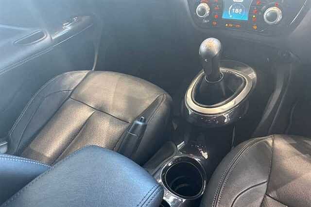 Nissan Juke 1.6 [112] TEKNA 5DR [BOSE]