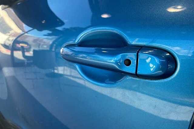 Nissan Juke 1.6 [112] TEKNA 5DR [BOSE]