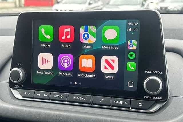 Nissan Qashqai 1.3 DIG-T MH ACENTA PREMIUM 5DR