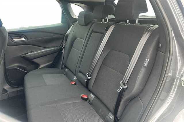 Nissan Qashqai 1.3 DIG-T MH ACENTA PREMIUM 5DR