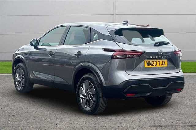 Nissan Qashqai 1.3 DIG-T MH ACENTA PREMIUM 5DR