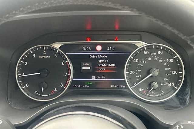 Nissan Qashqai 1.3 DIG-T MH ACENTA PREMIUM 5DR