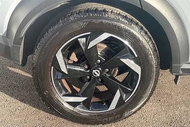 Nissan Juke 1.0 DIG-T 114 N-CONNECTA 5DR