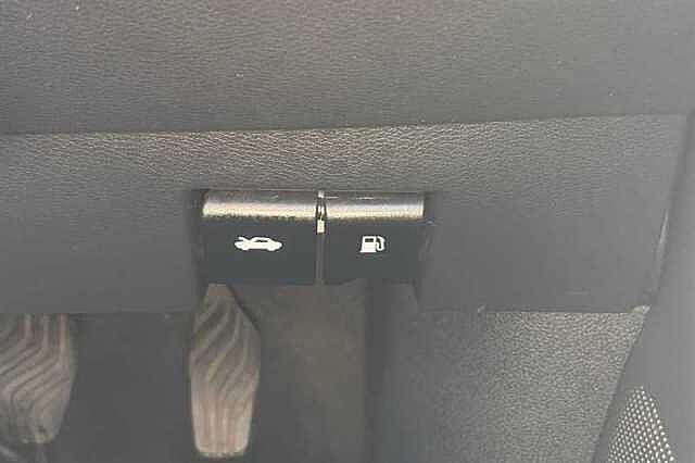 Nissan Micra 0.9 IG-T ACENTA 5DR