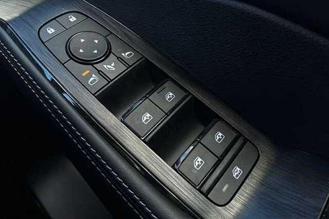 Nissan X-Trail 1.5 MHEV 163 N-CONNECTA 5DR XTRONIC