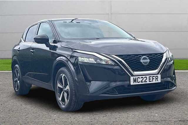 Nissan Qashqai 1.3 DIG-T MH 158 N-CONNECTA 5DR