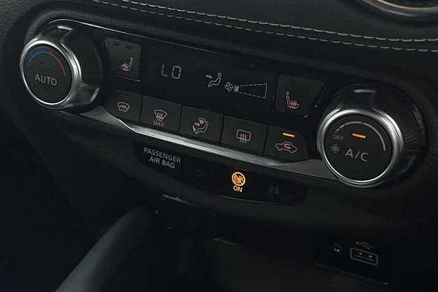 Nissan Juke 1.0 DIG-T 114 TEKNA 5DR