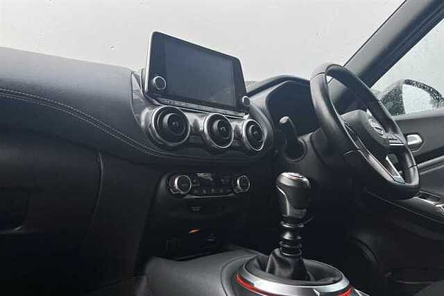 Nissan Juke 1.0 DIG-T 114 TEKNA 5DR