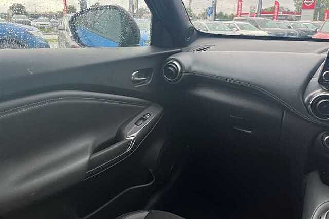 Nissan Juke 1.0 DIG-T 114 TEKNA 5DR