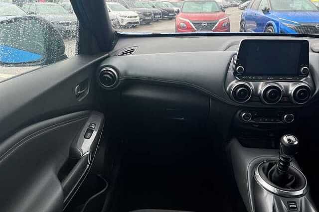 Nissan Juke 1.0 DIG-T 114 TEKNA 5DR