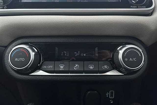 Nissan Micra 0.9 IG-T ACENTA 5DR [VISION PACK]