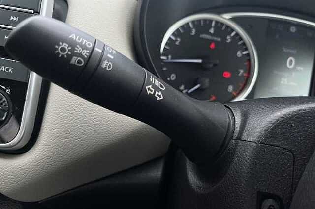 Nissan Micra 0.9 IG-T ACENTA 5DR [VISION PACK]