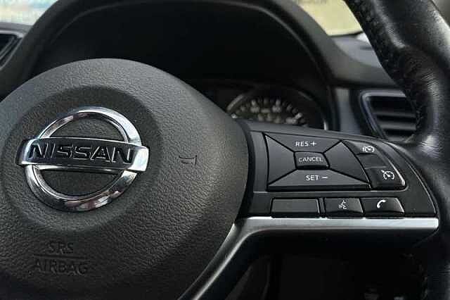 Nissan X-Trail 1.3 DIG-T TEKNA 5DR DCT