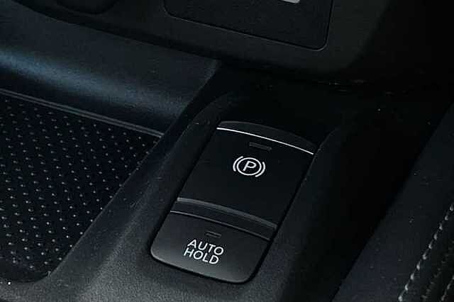 Nissan X-Trail 1.3 DIG-T TEKNA 5DR DCT