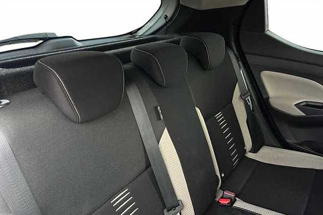 Nissan Micra 0.9 IG-T TEKNA 5DR