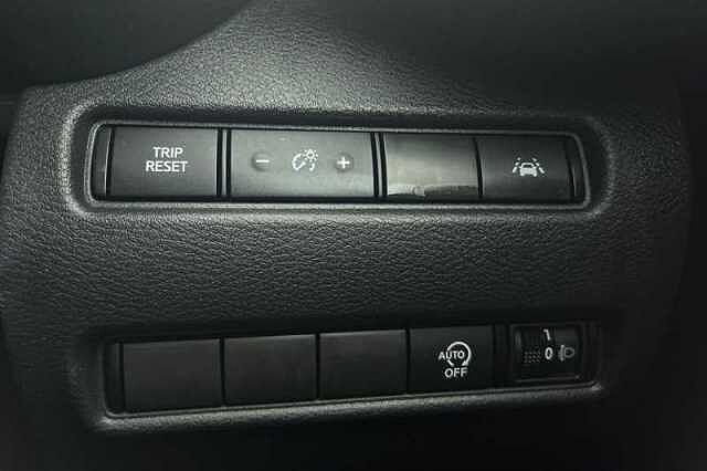 Nissan Juke 1.0 DIG-T 114 ACENTA 5DR