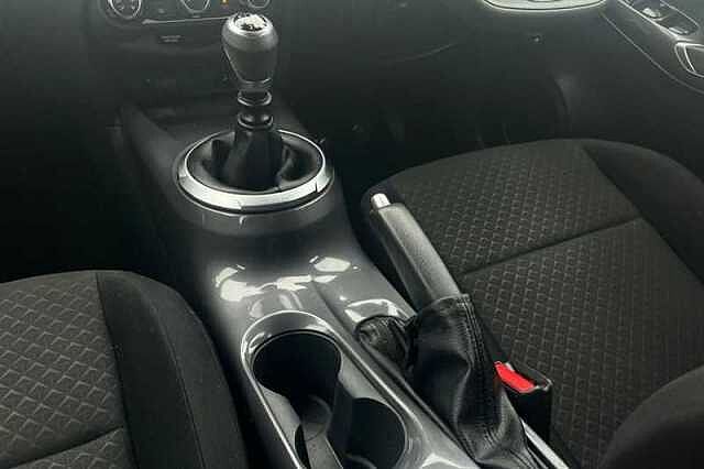 Nissan Juke 1.0 DIG-T 114 ACENTA 5DR