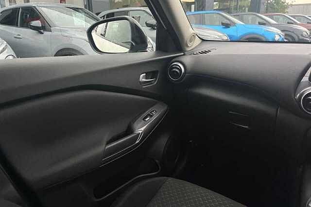 Nissan Juke 1.0 DIG-T 114 ACENTA 5DR