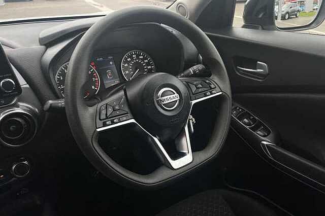 Nissan Juke 1.0 DIG-T 114 ACENTA 5DR
