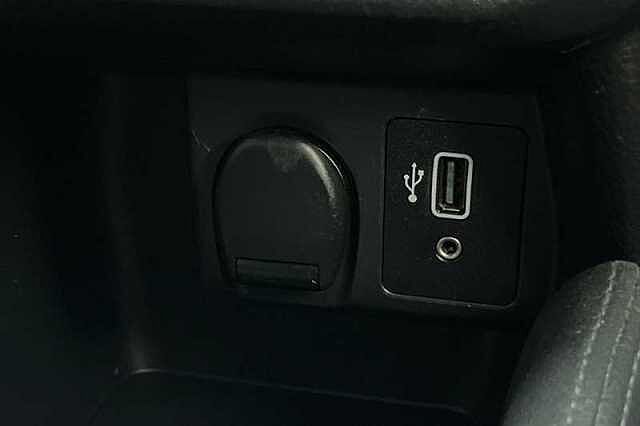 Nissan Micra 1.0 IG-T 92 ACENTA 5DR