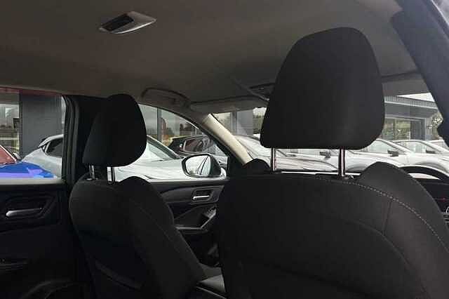 Nissan Qashqai 1.3 DIG-T MH ACENTA PREMIUM 5DR