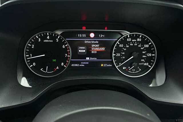 Nissan Qashqai 1.3 DIG-T MH ACENTA PREMIUM 5DR