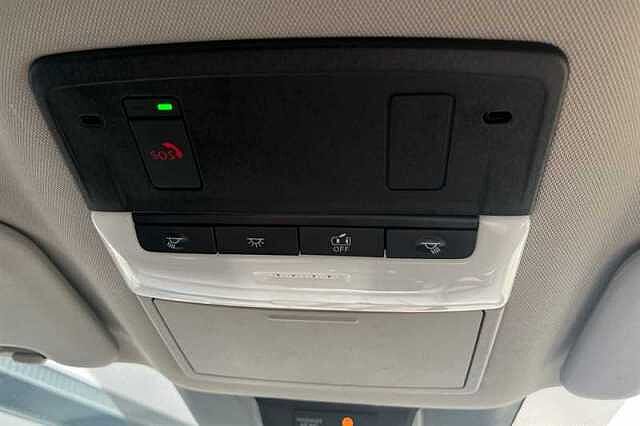 Nissan Qashqai 1.3 DIG-T MH ACENTA PREMIUM 5DR