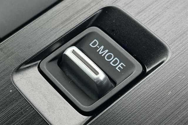 Nissan Qashqai 1.3 DIG-T MH TEKNA 5DR