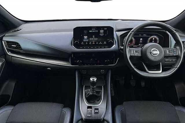 Nissan Qashqai 1.3 DIG-T MH TEKNA 5DR