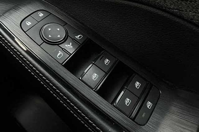 Nissan X-Trail 1.5 E-POWER E-4ORCE 213 N-CONNECTA 5DR AUTO