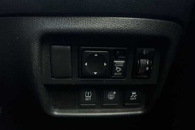 Nissan Juke 1.6 [112] TEKNA 5DR CVT [BOSE]