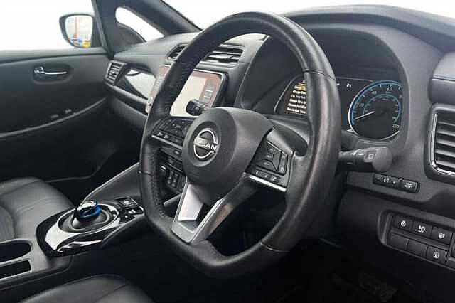 Nissan LEAF 110KW N-CONNECTA 39KWH 5DR AUTO