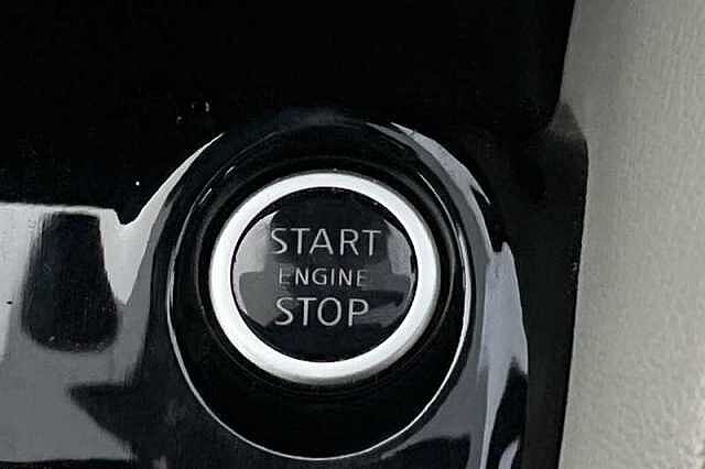 Nissan Micra 1.0 IG-T 100 TEKNA 5DR XTRONIC