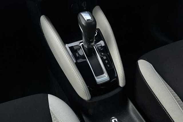 Nissan Micra 1.0 IG-T 100 TEKNA 5DR XTRONIC