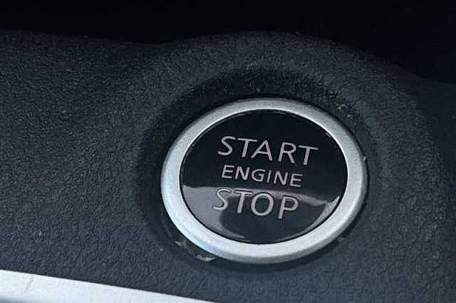 Nissan Micra 1.0 IG-T 92 TEKNA 5DR